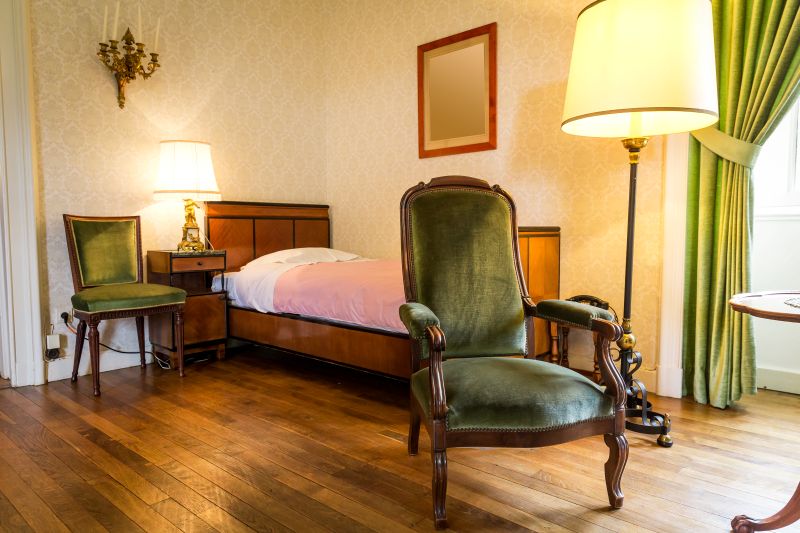 Royal Suite im Historic Palace Hotel mit antiken Möbeln
